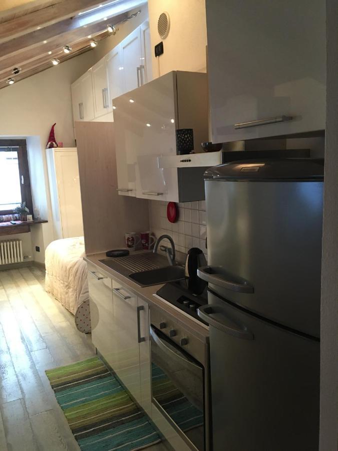 Appartamento in casa d'epoca Aosta Esterno foto